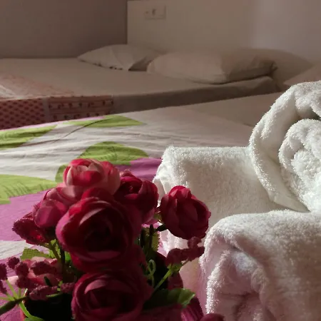 Manastir Bed & Breakfast Kemer