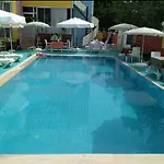 Manastir Panzió Kemer